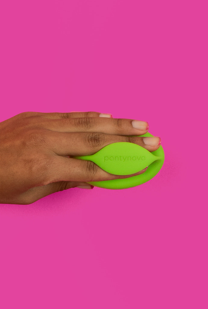 Sugador de Clitóris PIX sugador clitoriano foto nas mãos | Sex Shop Produtos Eróticos Online pantynova