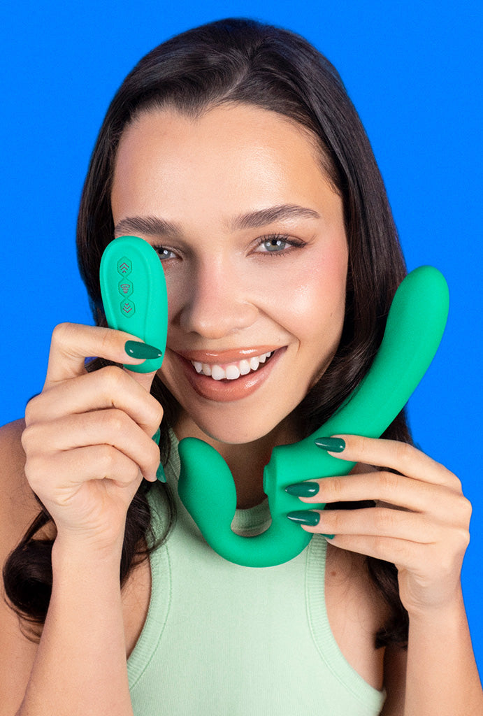 DUO 3 Dildo Duplo Vibratório com Sugador Clitoriano