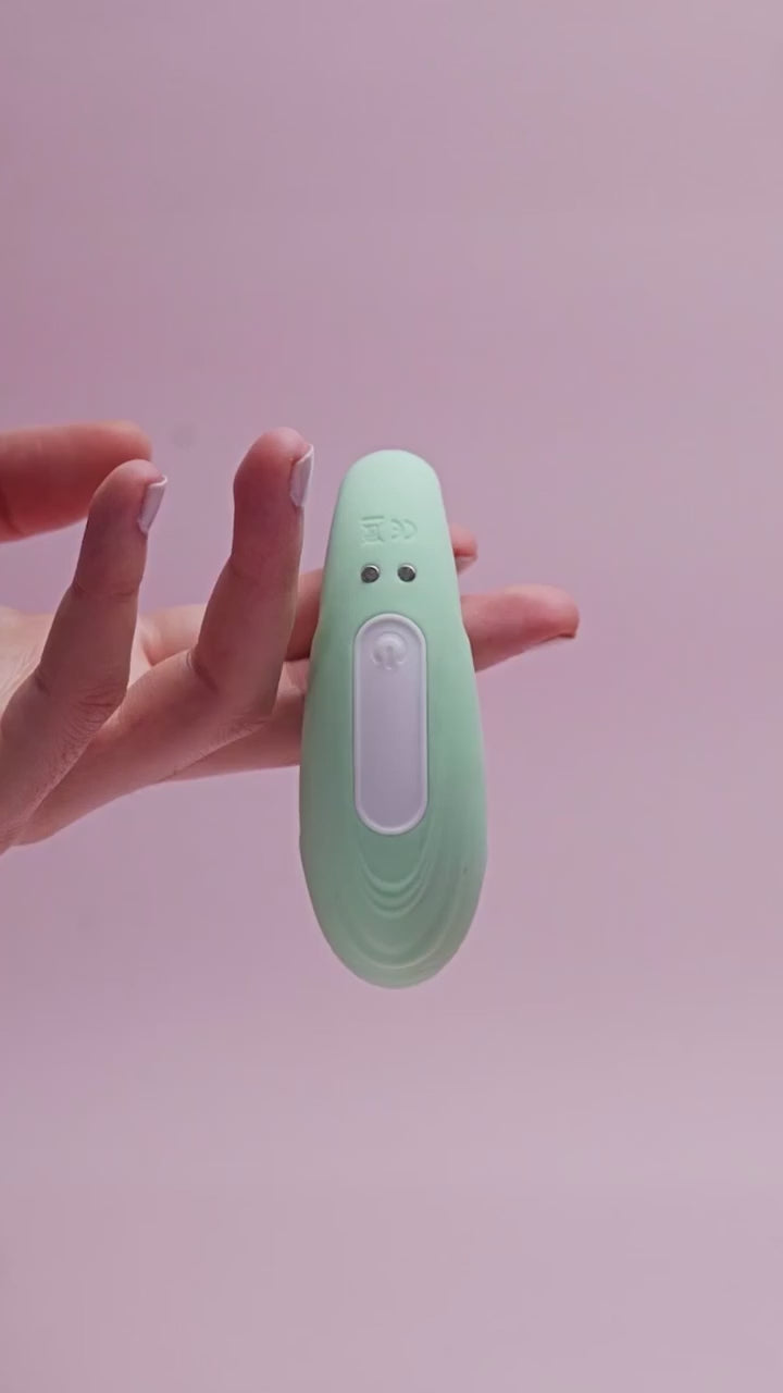 avisa que as boiadeiras chegaram 🤠

WE LOOOOOVE 📢

"Foi uma experiência sensacional, tive orgasmos como nunca antes, sozinha ou acompanhada do love."