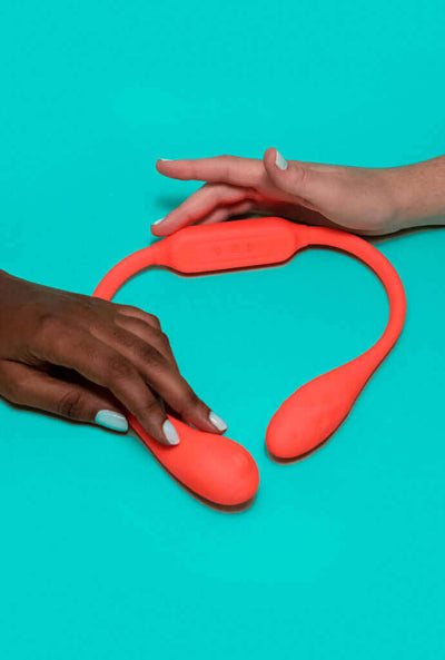 vibrador para casais queer cordinha do amor pantynova